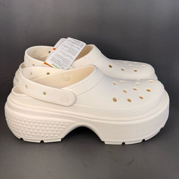 Unisex Crocs Stomp Clogs in Off White Icon Comfort men’s size 10 (women’s 12)